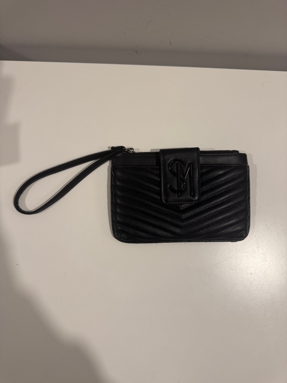 Steve Madden Bchev Quilted Wristlet Wallet Clutch